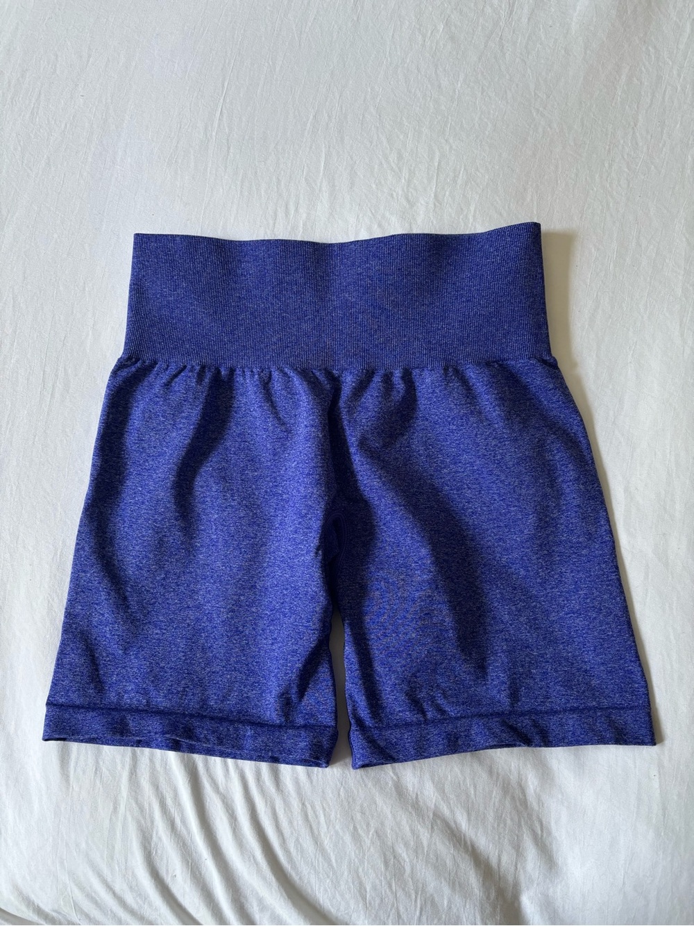 NVGTN Seamless Shorts - Picture 2 of 4